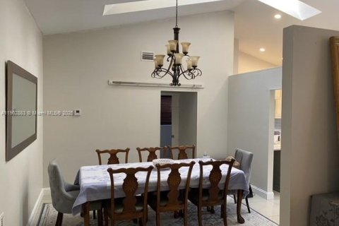 Villa ou maison à louer à Wellington, Floride: 4 chambres, 224.92 m2 № 1954104 - photo 9