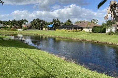 Villa ou maison à louer à Wellington, Floride: 4 chambres, 224.92 m2 № 1954104 - photo 27