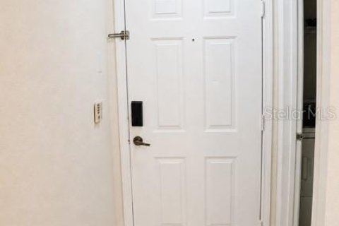 Condo in Tampa, Florida, 2 bedrooms  № 2156223 - photo 22