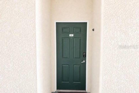 Condo in Tampa, Florida, 2 bedrooms  № 2156223