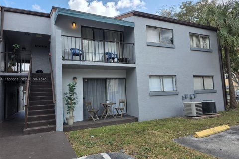 Condominio en venta en Miami, Florida, 3 dormitorios, 92.34 m2 № 2028940 - foto 3