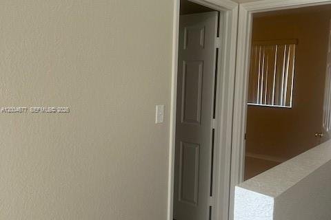 Adosado en venta en Miami, Florida, 2 dormitorios, 104.98 m2 № 2068770 - foto 9