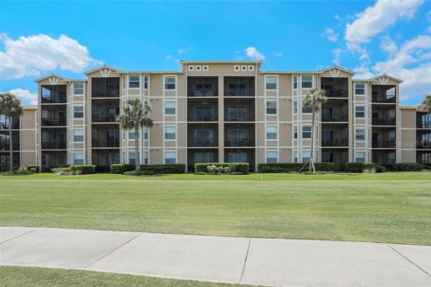 Copropriété à louer à Bradenton, Floride: 2 chambres, 104.14 m2 № 2298739 - photo 20