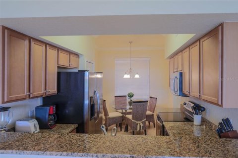 Copropriété à louer à Bradenton, Floride: 2 chambres, 104.14 m2 № 2298739 - photo 7