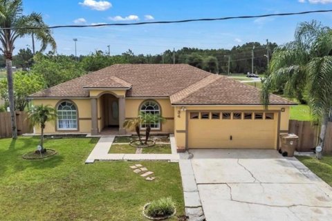 House in Kissimmee, Florida 3 bedrooms, 133.97 sq.m. № 2197389