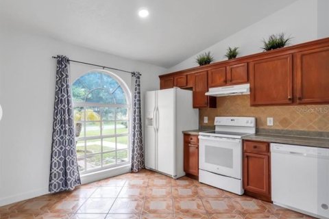 House in Kissimmee, Florida 3 bedrooms, 133.97 sq.m. № 2197389 - photo 5