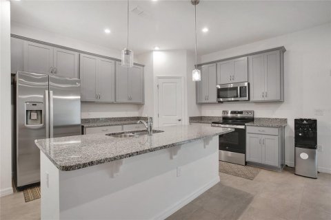 Купить виллу или дом в Маскотт, Флорида 7 комнат, 185.8м2, № 1835355 - фото 11