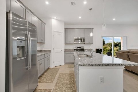 Купить виллу или дом в Маскотт, Флорида 7 комнат, 185.8м2, № 1835355 - фото 10