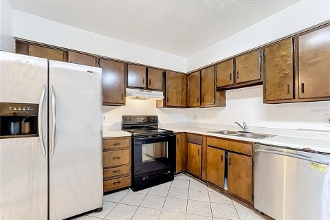 Condo in Orlando, Florida, 1 bedroom  № 1851109 - photo 27
