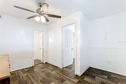 Condo in Orlando, Florida, 1 bedroom  № 1851109 - photo 13