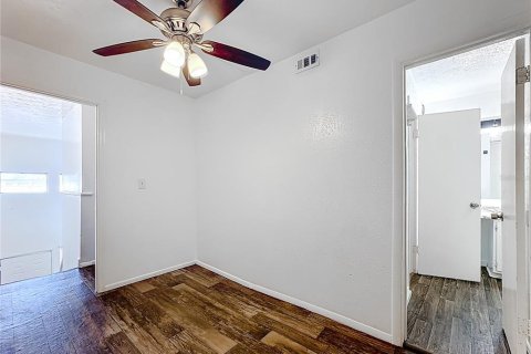Condo in Orlando, Florida, 1 bedroom  № 1851109 - photo 9