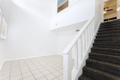Condo in Orlando, Florida, 1 bedroom  № 1851109 - photo 8