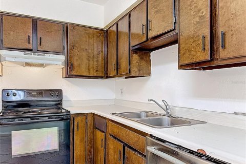 Condo in Orlando, Florida, 1 bedroom  № 1851109 - photo 30