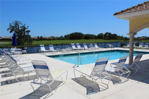 Condo in Bradenton, Florida, 2 bedrooms  № 1632450 - photo 25