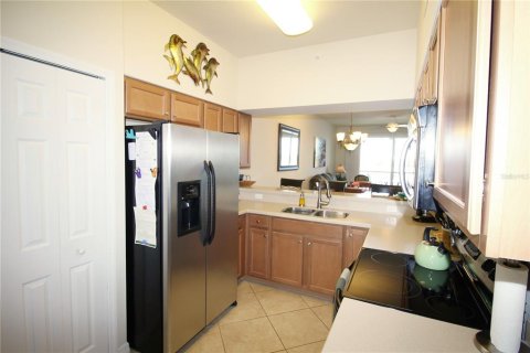 Condo in Bradenton, Florida, 2 bedrooms  № 1632450 - photo 11