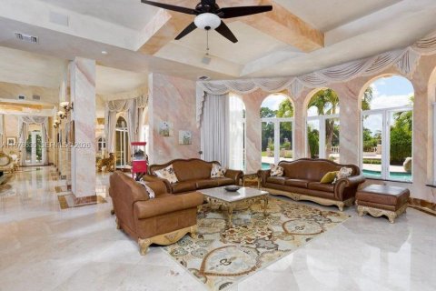 Villa ou maison à vendre à Boca Raton, Floride: 5 chambres, 972.78 m2 № 2044714 - photo 17