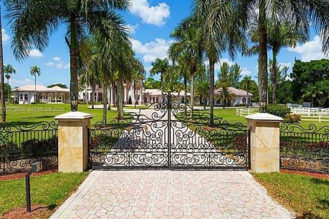 Villa ou maison à vendre à Boca Raton, Floride: 5 chambres, 972.78 m2 № 2044714 - photo 4