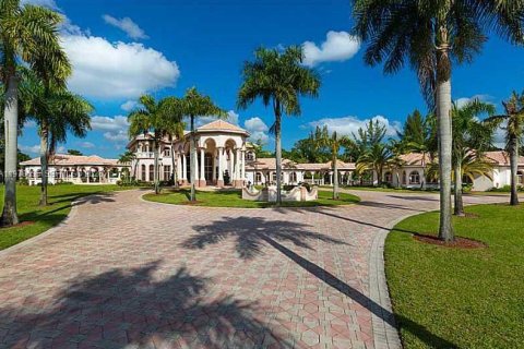 Villa ou maison à vendre à Boca Raton, Floride: 5 chambres, 972.78 m2 № 2044714 - photo 5