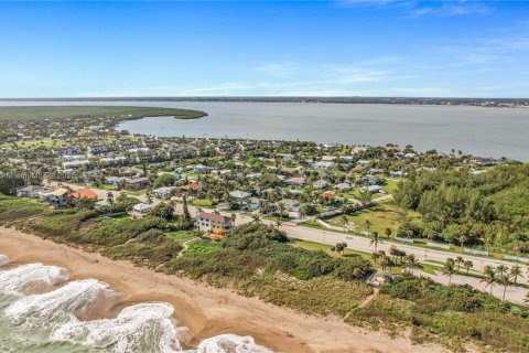 Propiedad comercial en venta en St. Lucie, Florida, 228.91 m2 № 1699524 - foto 8