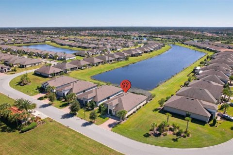 Casa en venta en Poinciana, Florida, 3 dormitorios, 171.78 m2 № 2433783 - foto 5