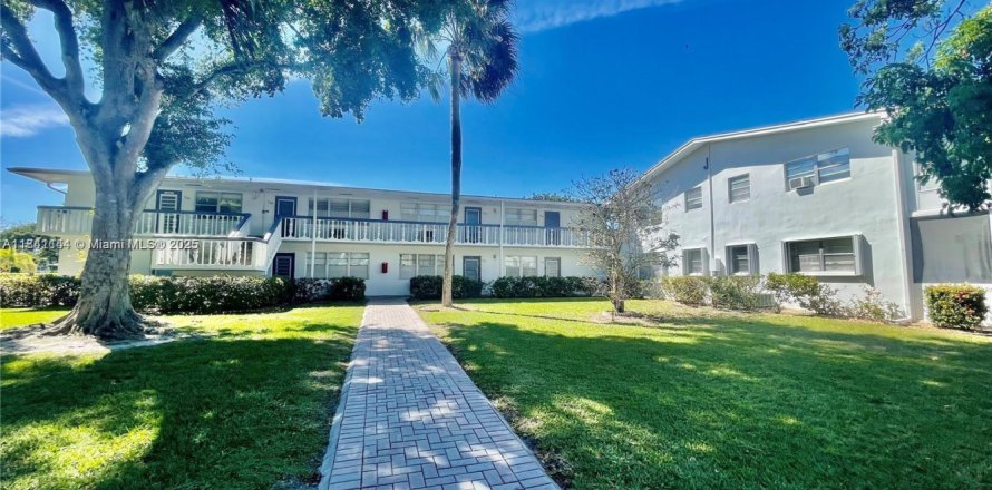 Condo à Deerfield Beach, Floride, 1 chambre  № 1942141
