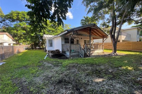 Land in Palmetto Bay, Florida № 1932475 - photo 3