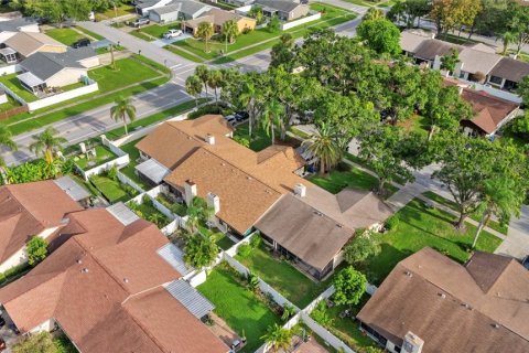 Villa ou maison à vendre à Oldsmar, Floride: 2 chambres, 106.19 m2 № 1903530 - photo 5