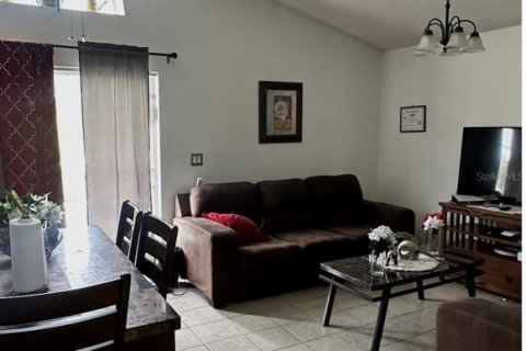 Villa ou maison à louer à Davenport, Floride: 3 chambres, 102.56 m2 № 2143133 - photo 3