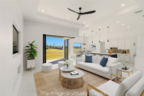House in Rotonda, Florida 4 bedrooms, 248.05 sq.m. № 2142258 - photo 2