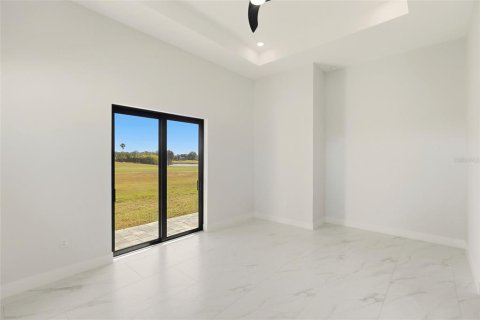 House in Rotonda, Florida 4 bedrooms, 248.05 sq.m. № 2142258 - photo 22