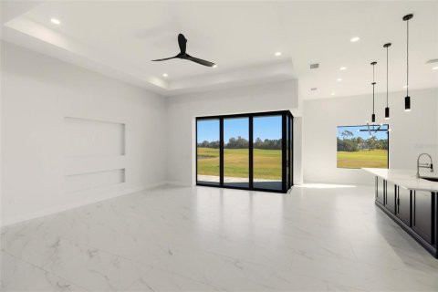 House in Rotonda, Florida 4 bedrooms, 248.05 sq.m. № 2142258 - photo 6