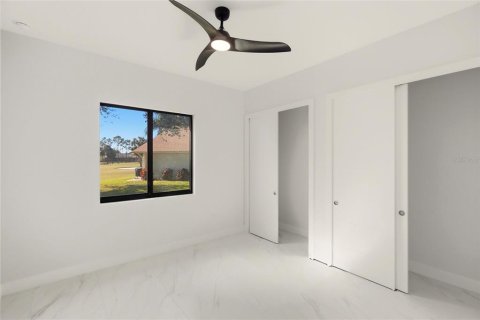 House in Rotonda, Florida 4 bedrooms, 248.05 sq.m. № 2142258 - photo 25