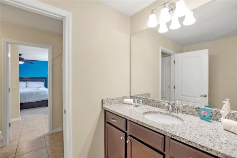 Casa en alquiler en Kissimmee, Florida, 8 dormitorios, 375.42 m2 № 2280623 - foto 30