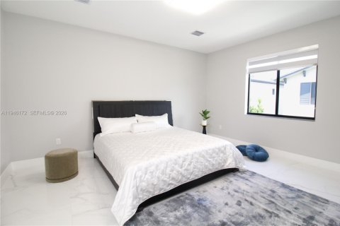 Villa ou maison à vendre à Doral, Floride: 4 chambres, 265.98 m2 № 2002560 - photo 13