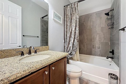 Villa ou maison à vendre à Groveland, Floride: 2 chambres, 204.11 m2 № 1723128 - photo 25