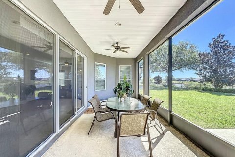 Villa ou maison à vendre à Groveland, Floride: 2 chambres, 204.11 m2 № 1723128 - photo 27
