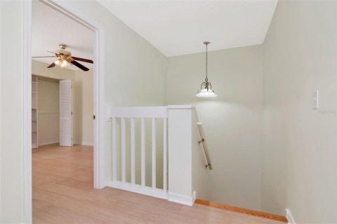 Condo in Tampa, Florida, 3 bedrooms  № 2099524 - photo 12