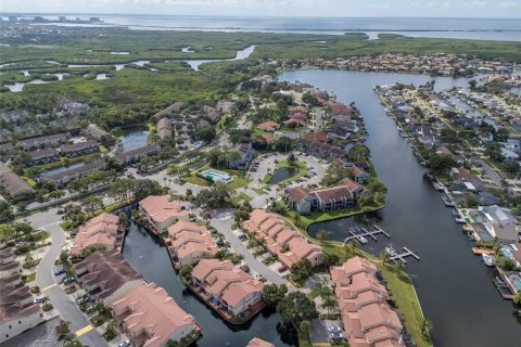 Condo in Tampa, Florida, 3 bedrooms  № 2099524 - photo 17