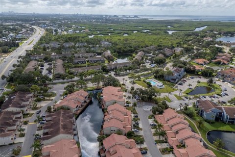 Condo in Tampa, Florida, 3 bedrooms  № 2099524 - photo 18