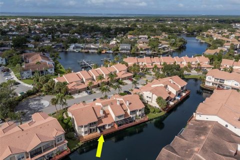 Condo in Tampa, Florida, 3 bedrooms  № 2099524 - photo 25