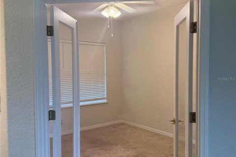 House in Clermont, Florida 3 bedrooms, 194.17 sq.m. № 2280201 - photo 13