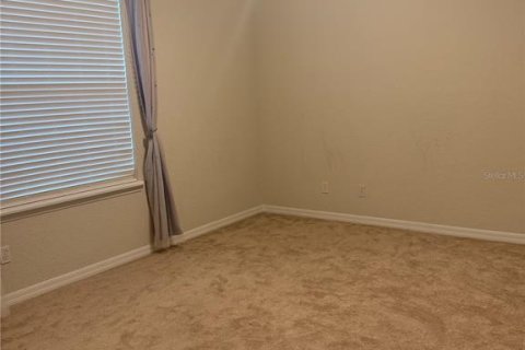 House in Clermont, Florida 3 bedrooms, 194.17 sq.m. № 2280201 - photo 11