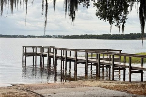 House in Clermont, Florida 3 bedrooms, 194.17 sq.m. № 2280201 - photo 23