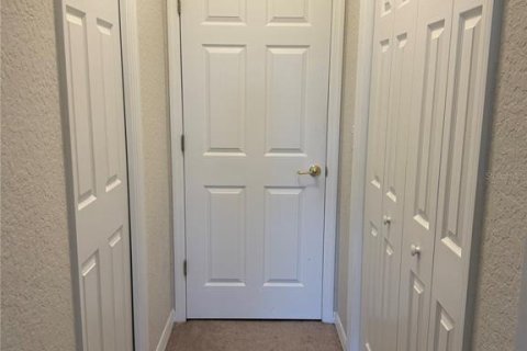 House in Clermont, Florida 3 bedrooms, 194.17 sq.m. № 2280201 - photo 14