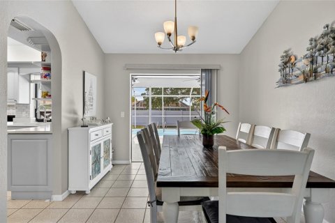 Villa ou maison à vendre à Port Charlotte, Floride: 3 chambres, 162.67 m2 № 2211662 - photo 10