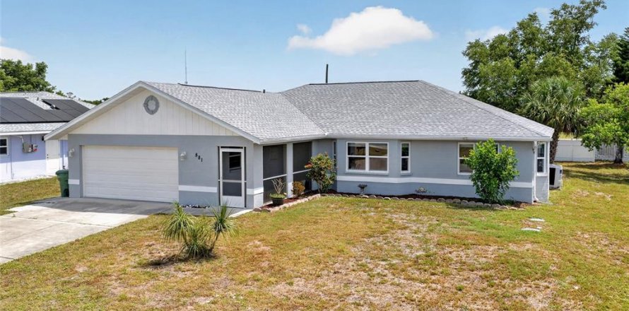 Villa ou maison à Port Charlotte, Floride 3 chambres, 162.67 m2 № 2211662