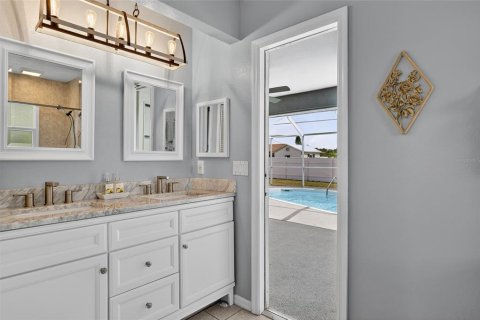 Villa ou maison à vendre à Port Charlotte, Floride: 3 chambres, 162.67 m2 № 2211662 - photo 20