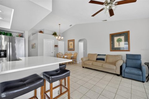 Villa ou maison à vendre à Port Charlotte, Floride: 3 chambres, 162.67 m2 № 2211662 - photo 17