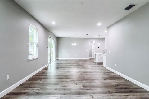 Casa en venta en Apopka, Florida, 4 dormitorios, 180.04 m2 № 1898562 - foto 20