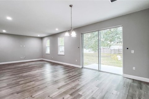 Casa en venta en Apopka, Florida, 4 dormitorios, 180.04 m2 № 1898562 - foto 12